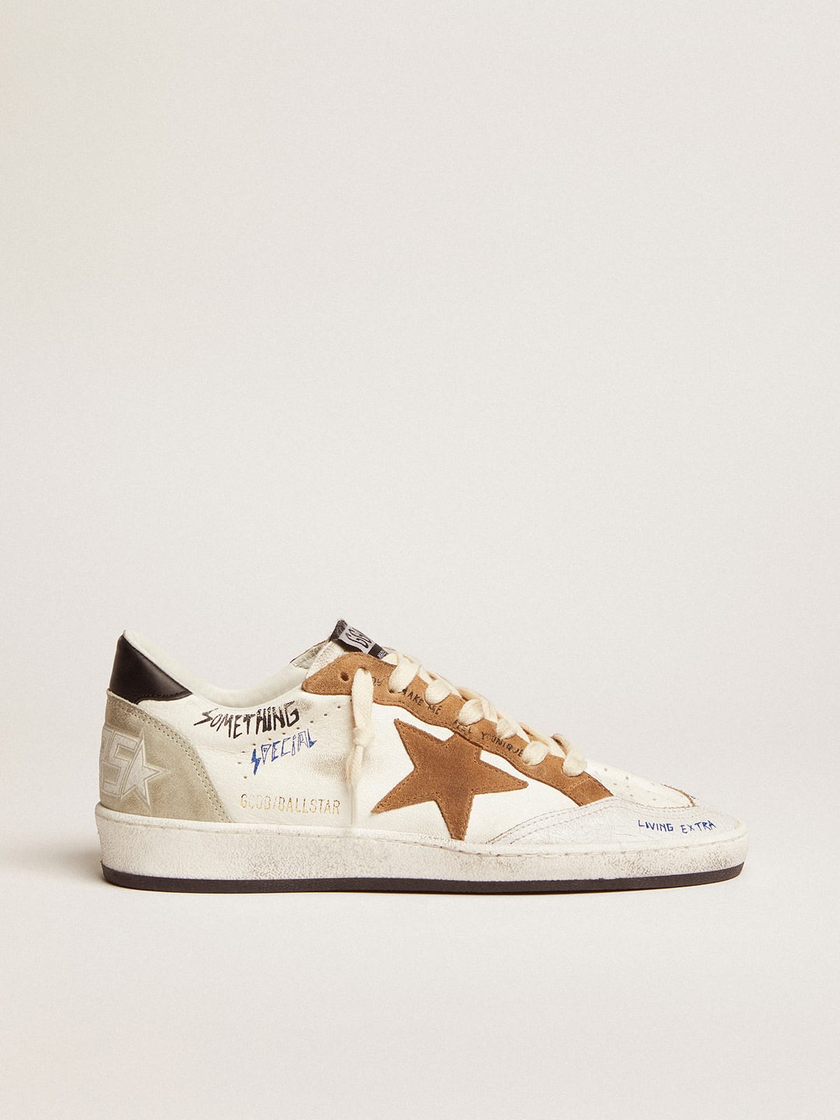 Ball Star sneakers with tobacco-colored suede star and black leather heel tab